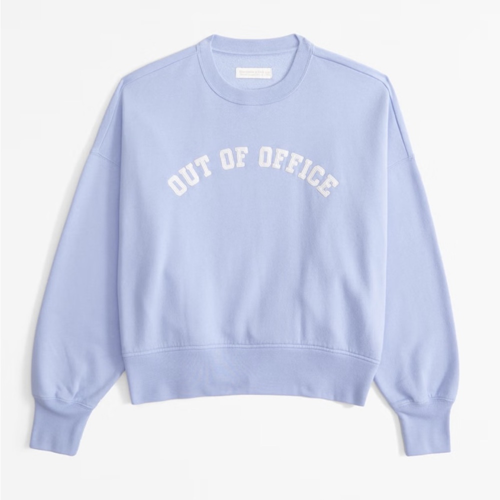 Abercrombie Out of office Graphic Easy Sunday Crew